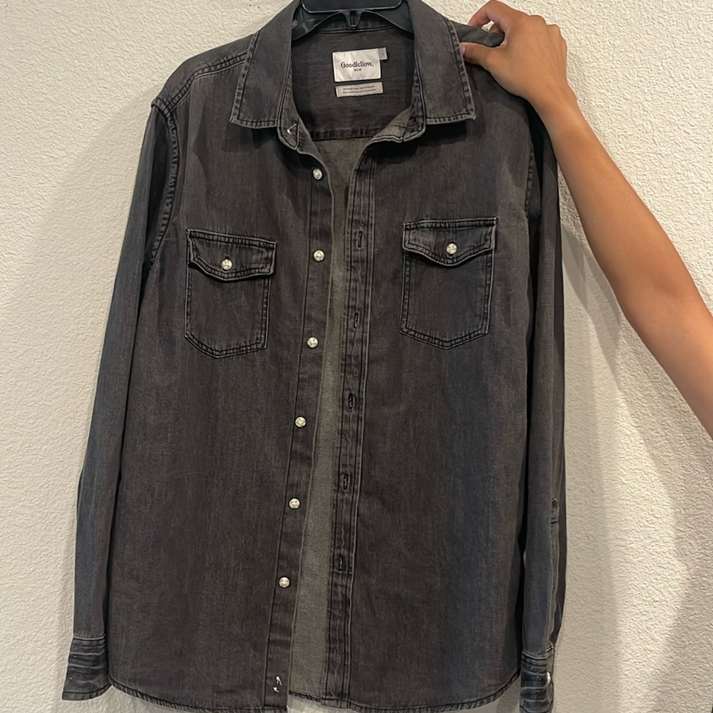 Men’s washed black shirt